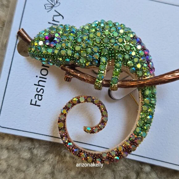 NEW Rhinestone Gem Chameleon Brooch Pin - Picture 5 of 5